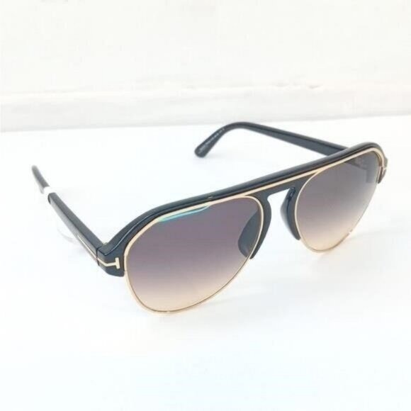 TOM FORD Marshall FT0929 01B This aviator Tom Ford sunglass - Picture 6 of 10